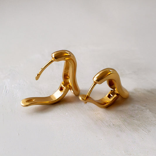 Gold Drop Earrings with Diamond back side - Amilla Jewelry