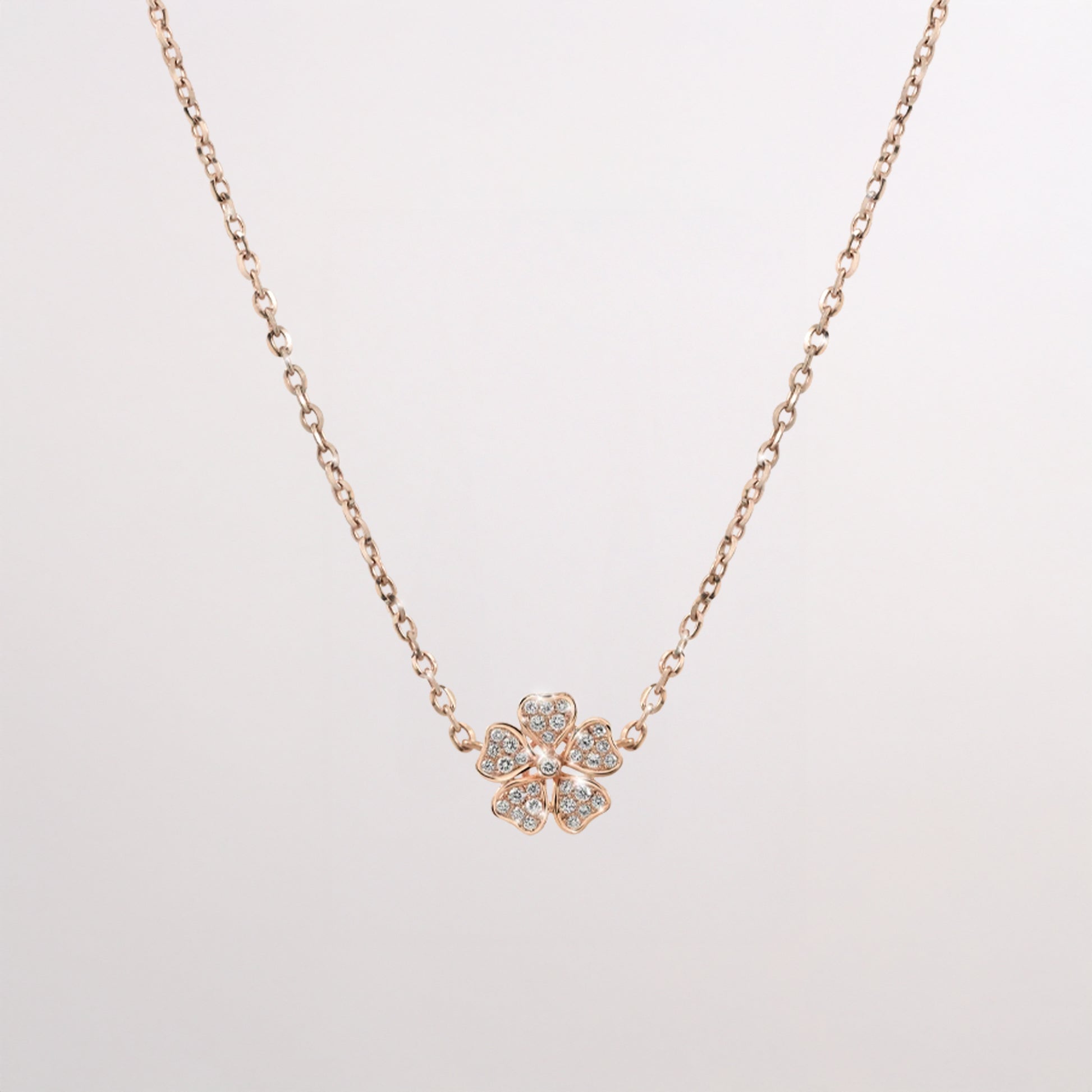 Flower Necklace Diamond in rose gold - Amilla Jewelry